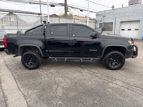 Used 2019 Chevrolet Colorado ZR2 w/ ZR2 Midnight Special Edition image 8