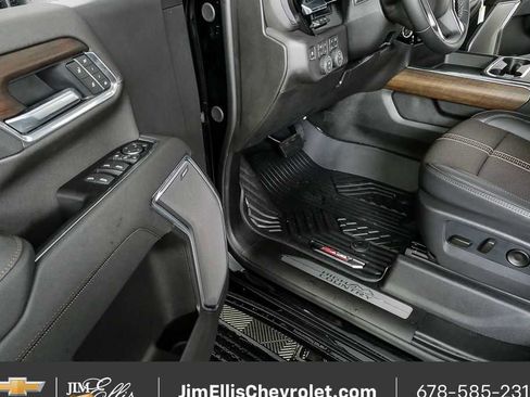 New 2026 Chevrolet Silverado 2500 High Country w/ Midnight Edition image 8