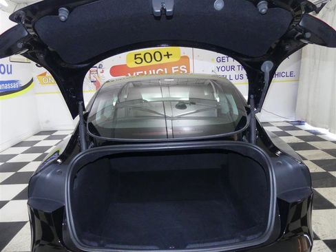 Used 2024 Tesla Model 3 image 25
