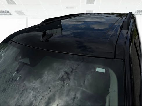 Used 2022 Lincoln Navigator Black Label image 10