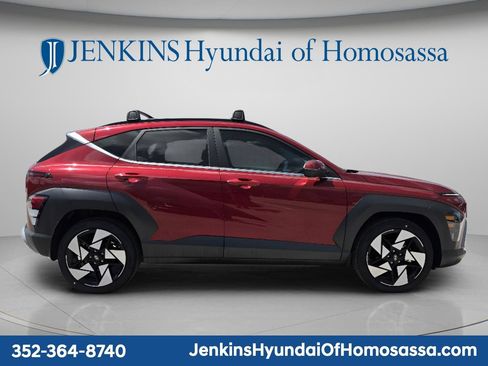 New 2026 Hyundai Kona Limited FWD image 2