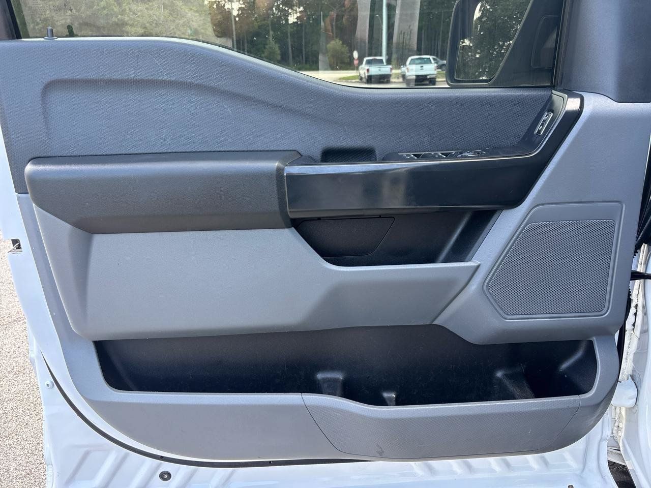 Used 2023 Ford F150 XL w/ XL Chrome Appearance Package AWD/4WD image 10