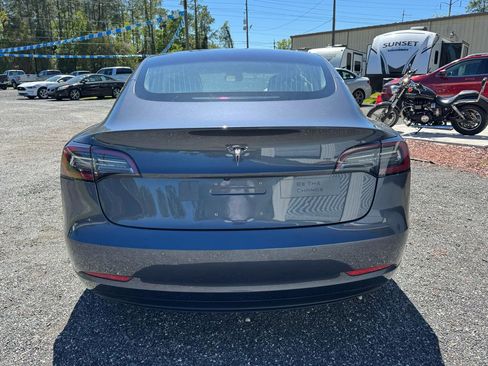 Used 2018 Tesla Model 3 Mid Range RWD image 7