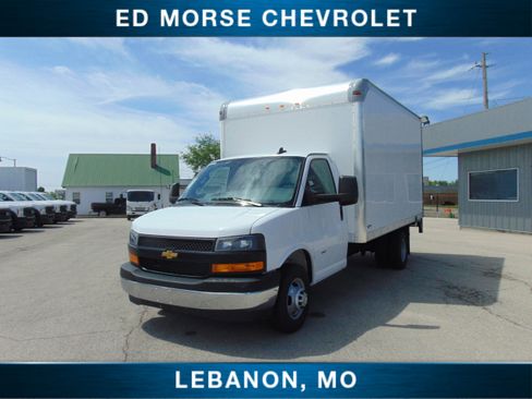New 2026 Chevrolet Express 3500 w/ Power Convenience Package image 2