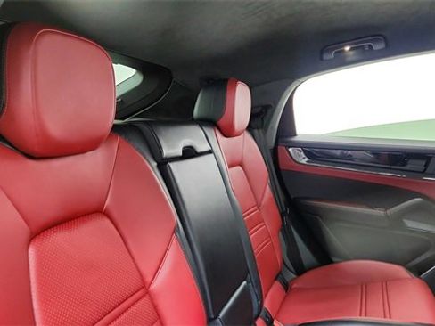 Used 2024 Porsche Cayenne Turbo GT image 26