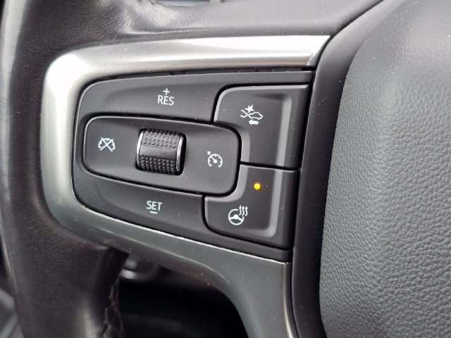 Used 2023 Chevrolet Silverado 1500 LT AWD/4WD image 19
