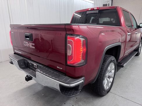 Used 2018 GMC Sierra 1500 SLT AWD/4WD image 32
