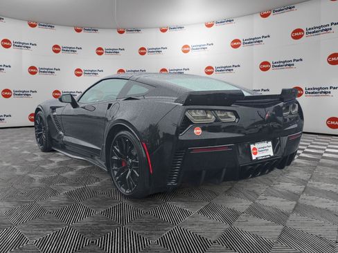 Used 2016 Chevrolet Corvette Z06 w/ Battery Protection Package RWD image 5