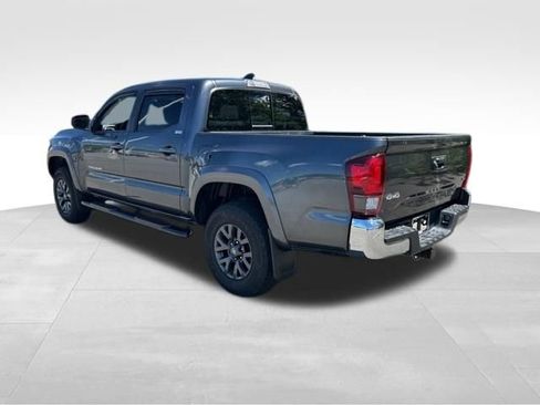 Used 2023 Toyota Tacoma SR5 AWD/4WD image 3
