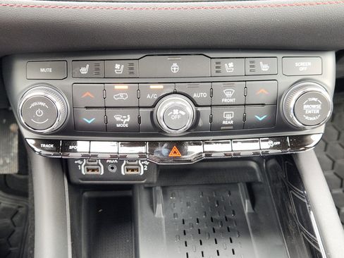 New 2026 Dodge Durango GT image 15