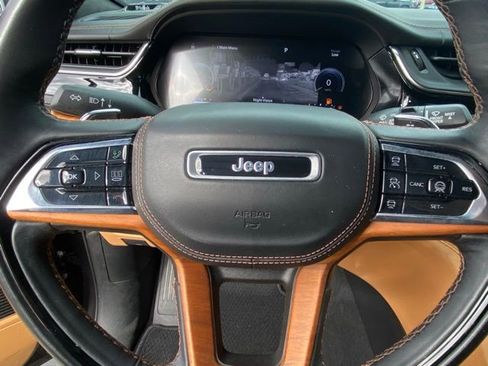 Used 2022 Jeep Grand Cherokee L Summit image 18