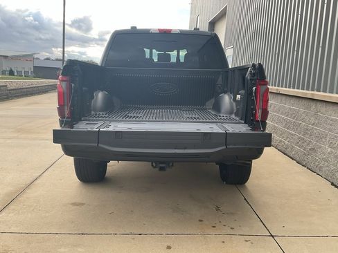 Used 2024 Ford F150 Platinum image 27