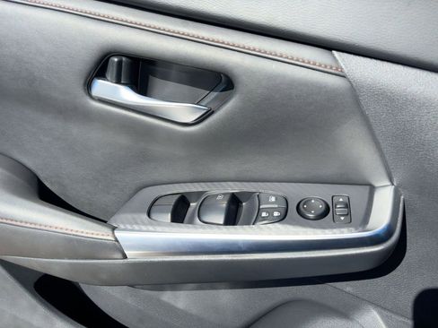 Used 2023 Nissan Sentra SR w/ Electronics Package image 20