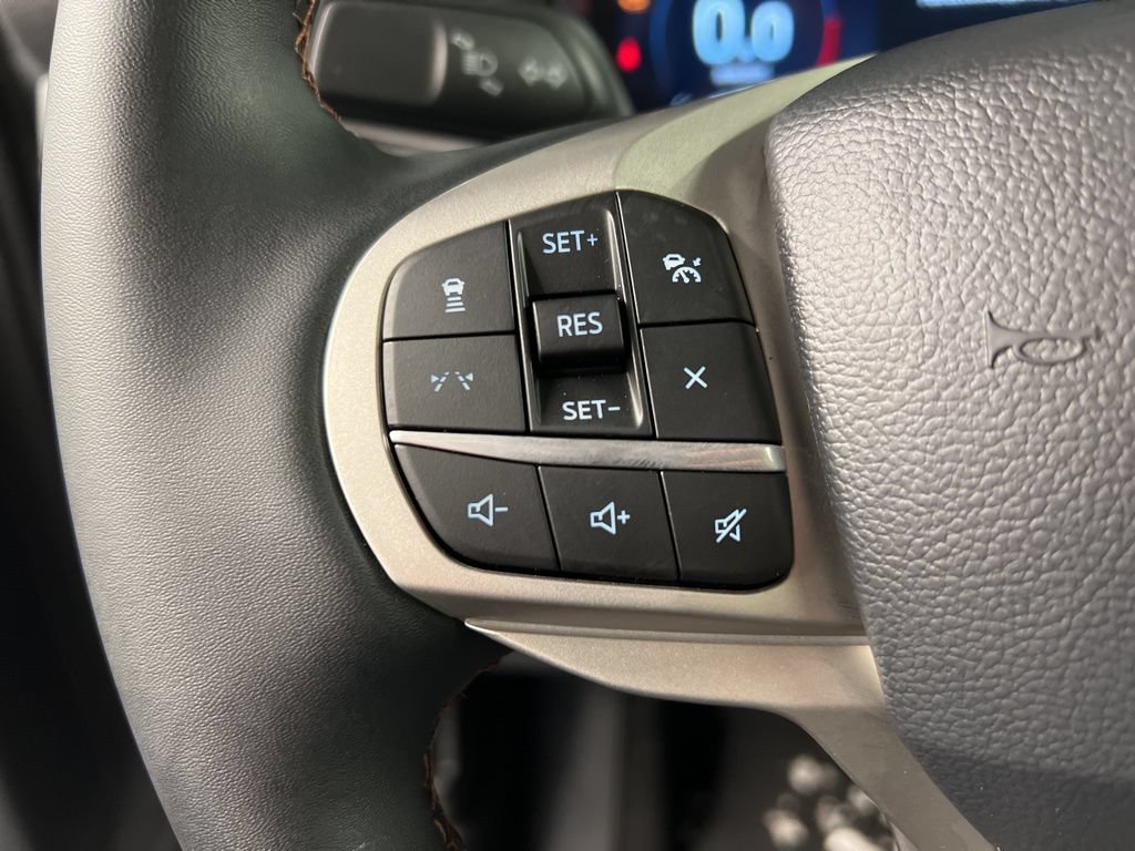New 2026 Ford Explorer Active AWD/4WD image 19