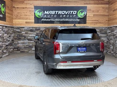 Used 2023 Hyundai Palisade Calligraphy w/ Cargo Package AWD/4WD image 6