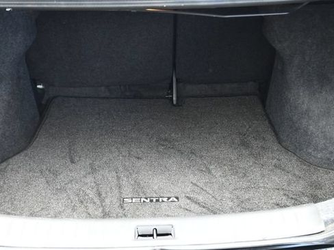 Used 2019 Nissan Sentra SV FWD image 19
