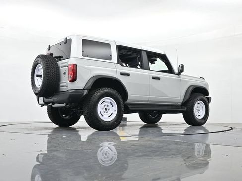 New 2026 Ford Bronco Heritage Edition AWD/4WD image 40