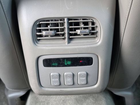 Used 2000 Cadillac De Ville FWD image 37