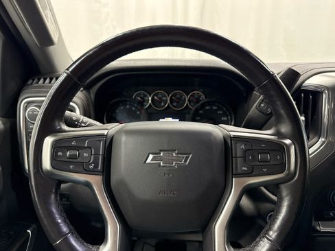 Certified 2020 Chevrolet Silverado 1500 LT Trail Boss w/ Convenience Package AWD/4WD image 16