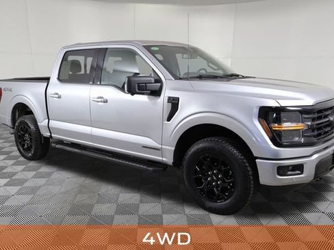 Used 2025 Ford F150 XLT w/ Equipment Group 302A MID image 4