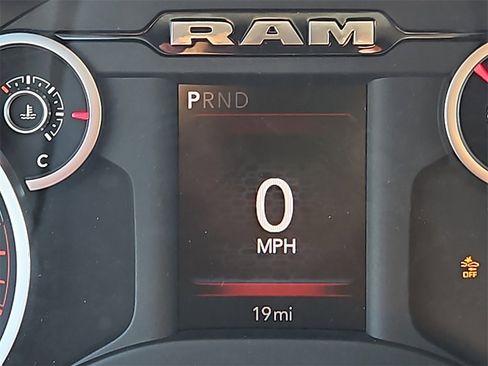 New 2025 RAM 3500 Big Horn image 18