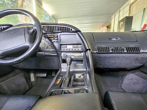 Used 1992 Chevrolet Corvette Convertible image 22