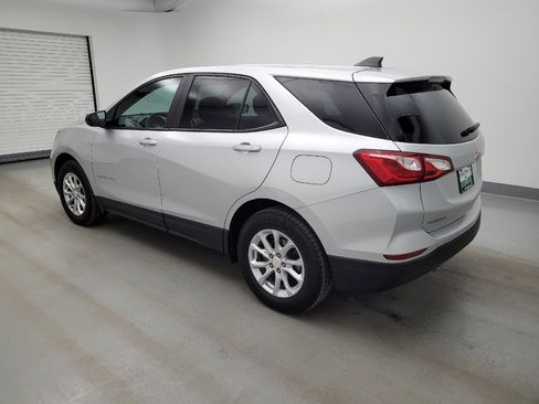 Used 2021 Chevrolet Equinox LS AWD/4WD image 3