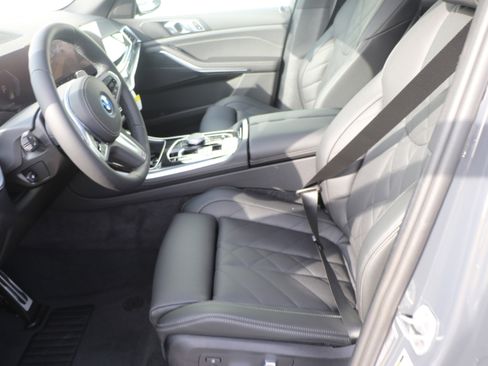 Certified 2026 BMW X5 xDrive50e w/ M Sport Package AWD/4WD image 15
