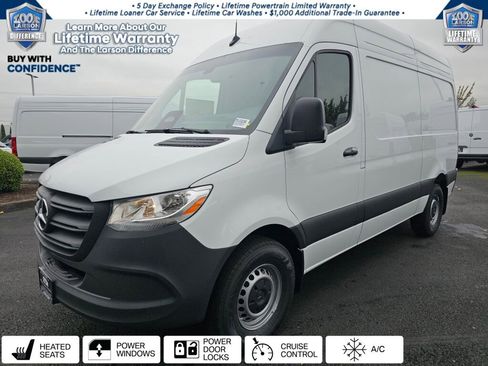 New 2025 Mercedes-Benz Sprinter 2500 image 1