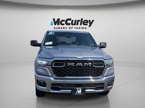 Used 2025 RAM 1500 Big Horn AWD/4WD image 8