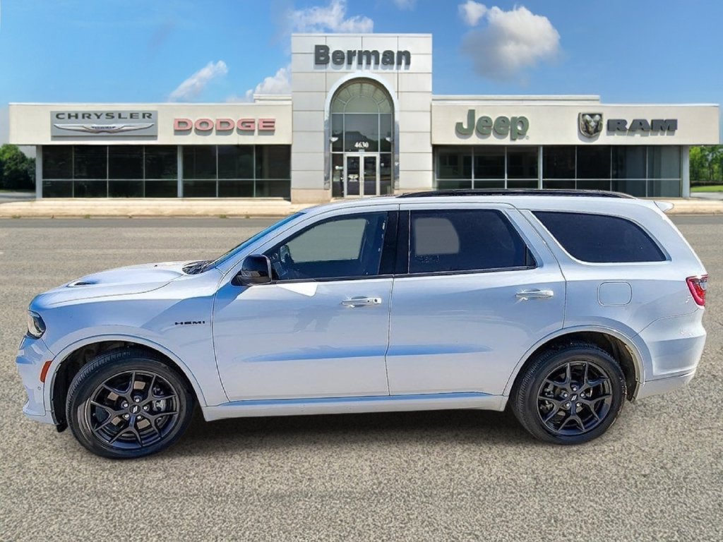 Certified 2026 Dodge Durango GT w/ Blacktop Package AWD/4WD image 5