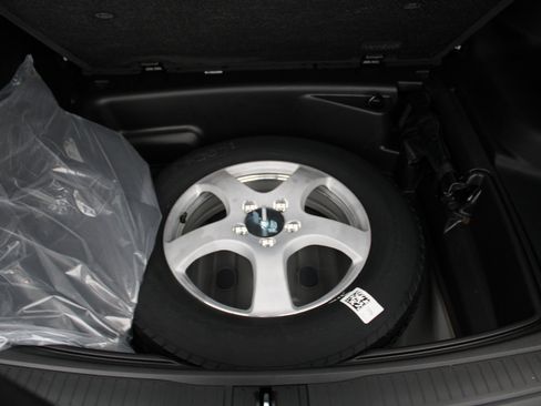 New 2025 Jeep Grand Cherokee Limited image 32