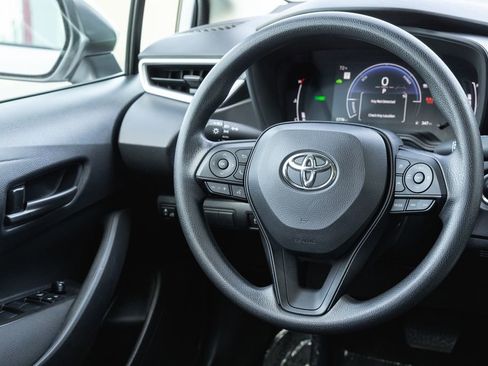 Certified 2026 Toyota Corolla LE w/ LE Premium Package FWD image 27