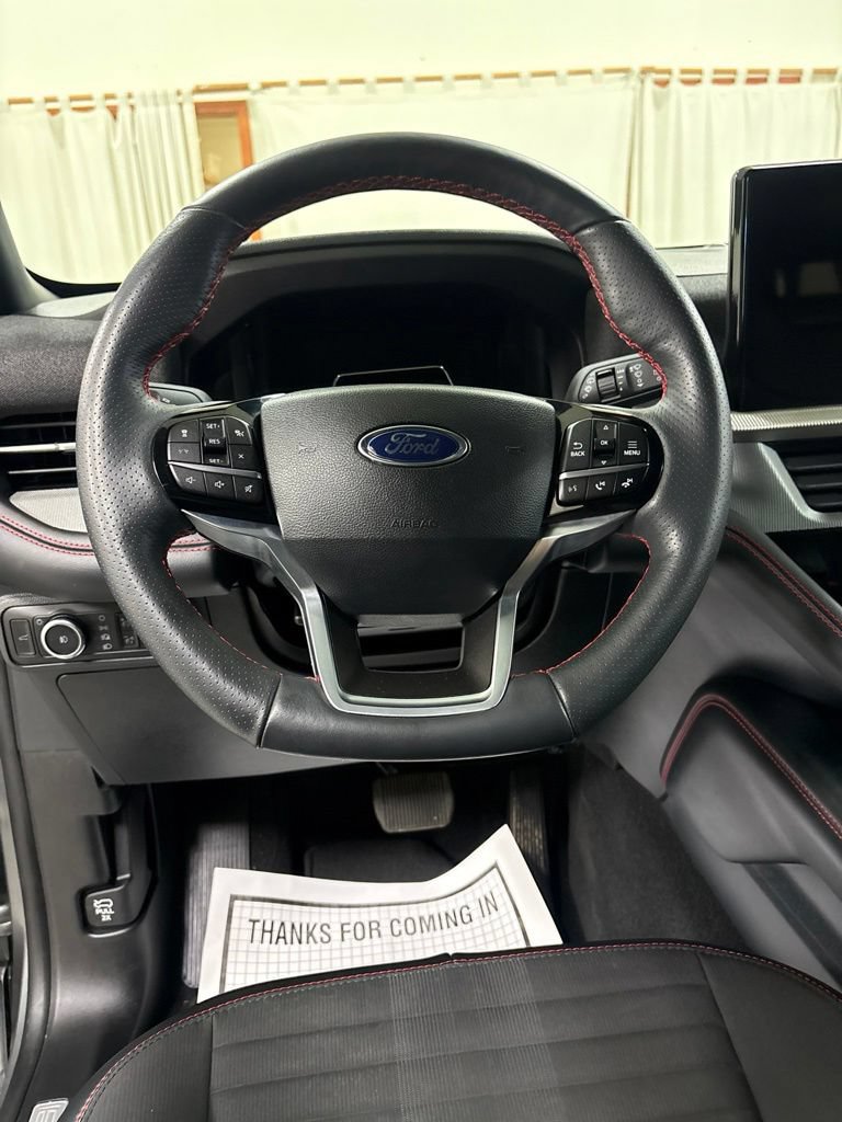 Used 2025 Ford Explorer ST-Line AWD/4WD image 14