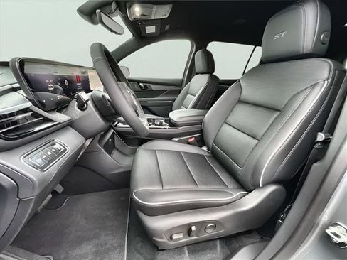 New 2026 Buick Enclave Sport Touring w/ Power Package FWD image 19