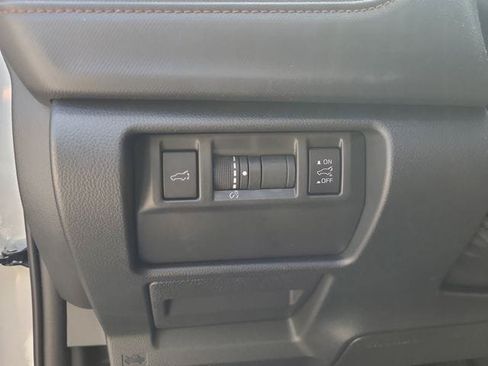 Certified 2025 Subaru Forester Touring AWD/4WD image 25