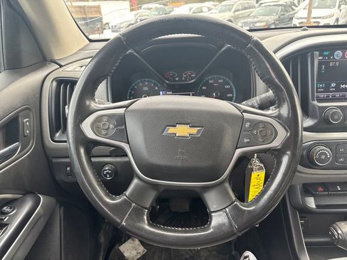 Used 2018 Chevrolet Colorado LT image 20