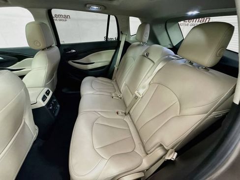 Used 2019 Buick Envision Essence FWD image 25