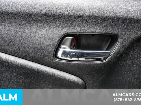 Used 2022 Honda Pilot Black Edition image 60