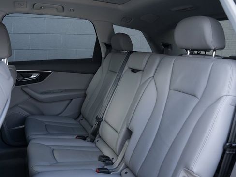 Used 2022 Audi Q7 3.0T Premium Plus w/ Premium Plus Package image 18