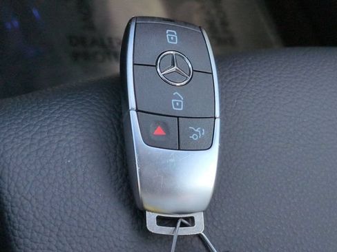 Certified 2026 Mercedes-Benz GLB 250 image 29