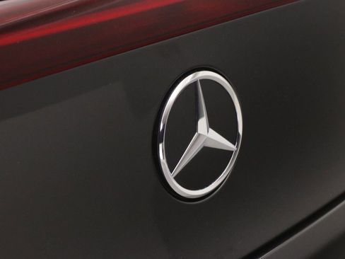 Certified 2023 Mercedes-Benz EQS 580 4MATIC Sedan image 20