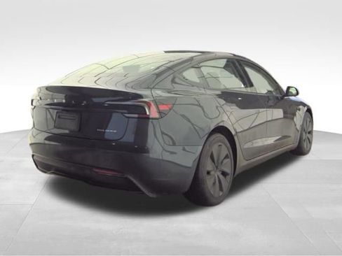 Used 2024 Tesla Model 3 Long Range AWD/4WD image 5