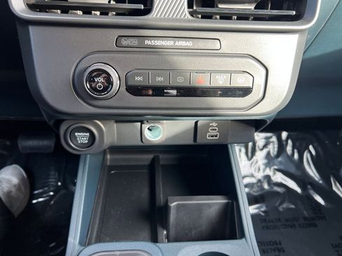 New 2025 Ford Maverick XLT w/ Black Appearance Package image 14