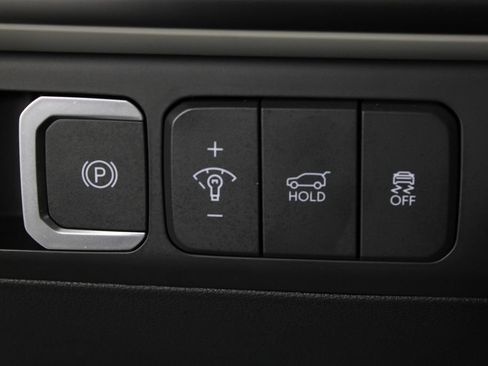 Certified 2026 Hyundai Santa Fe SE FWD image 25