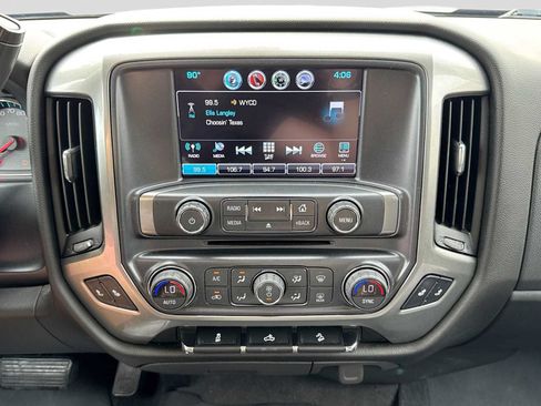 Used 2018 Chevrolet Silverado 1500 LT w/ All Star Edition AWD/4WD image 26