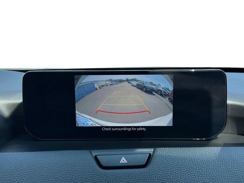 Used 2024 MAZDA CX-90 Plug-In Hybrid w/ Preferred AWD/4WD image 15