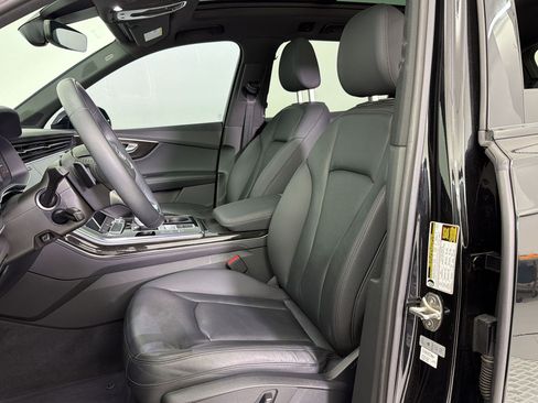 Used 2023 Audi Q7 2.0T Premium Plus w/ Premium Plus Package AWD/4WD image 5