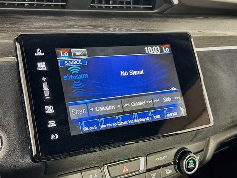 Used 2018 Honda Clarity Touring image 19