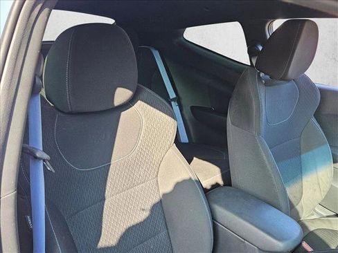 Used 2020 Hyundai Veloster N w/ Performance Package image 20